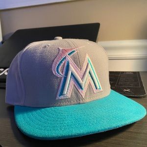 Miami Marlins 2013 New Era 7 3/8